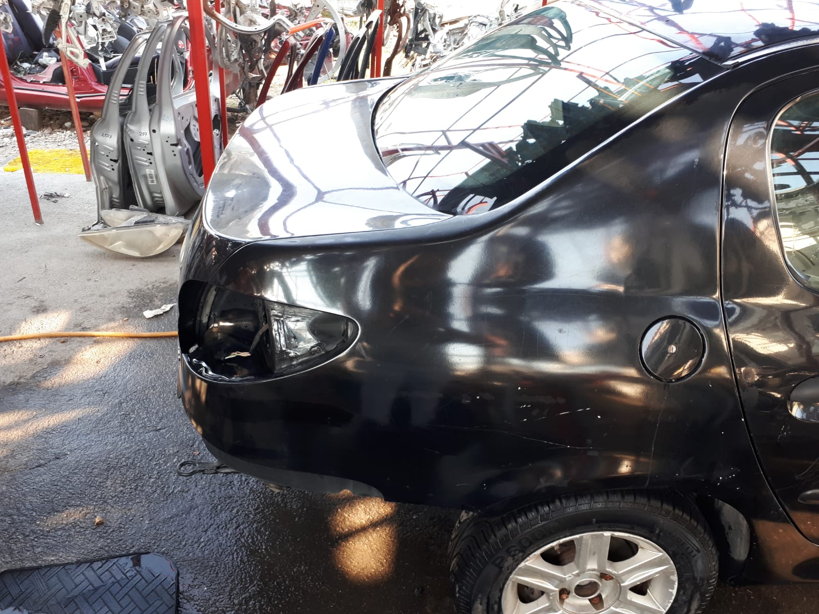 peugeot 206 sağ arka Çamurluk sd